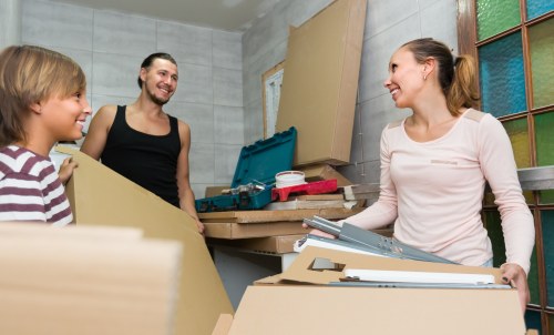 Moving truck service for local relocations in Ealing