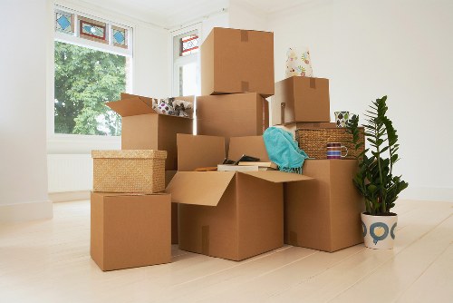 Flexible local moving transport in Ealing with van service