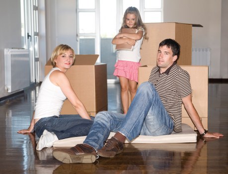 Safety-conscious van moving team checking access and route conditions